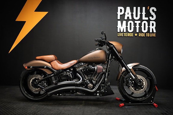 Harley-Davidson CVO Pro Street Breakout