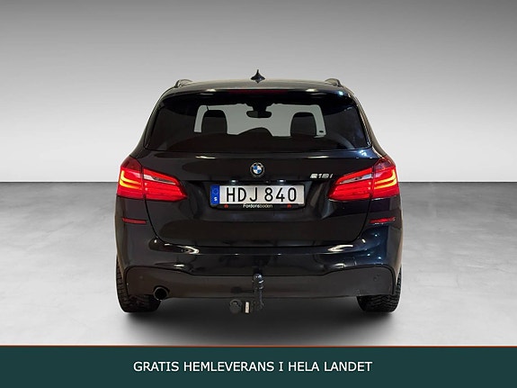 BMW 218 3 of 18