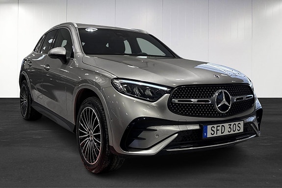 Mercedes-Benz GLC400 e 2 of 5