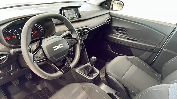 Dacia Sandero 13 of 23