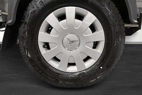 Mercedes-Benz eSprinter 420 10 of 11