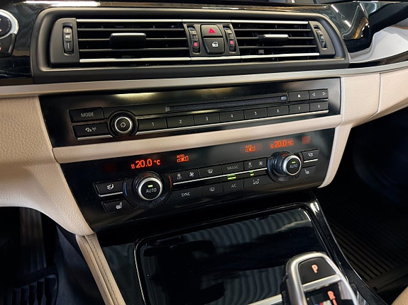 BMW M5 21 of 25