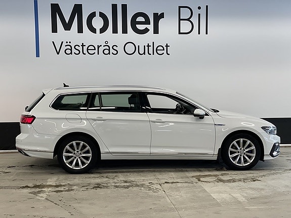 Volkswagen Passat 4 of 5