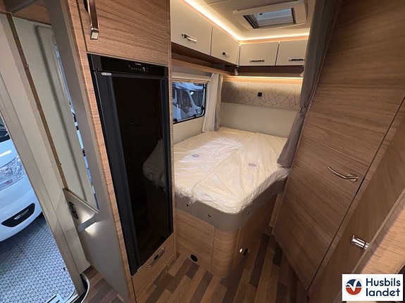 Weinsberg CaraSuite 650 MF/automat 11 of 18