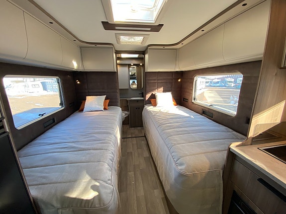 Kabe Travel Master Royal X 810 LT *NYHET 2026* 18 of 30