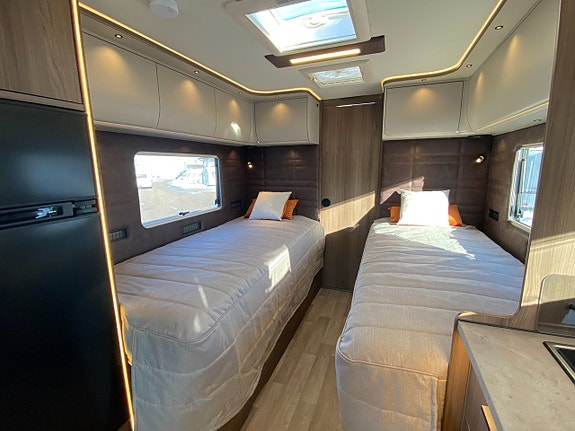 Kabe Travel Master Royal X 810 LT *NYHET 2026* 15 of 30