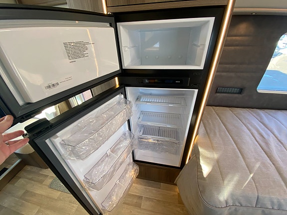 Kabe Travel Master Royal X 810 LT *NYHET 2026* 14 of 30