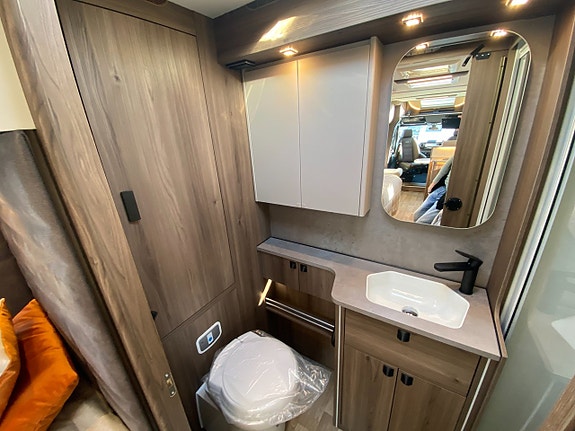 Kabe Travel Master Royal X 810 LT *NYHET 2026* 22 of 30