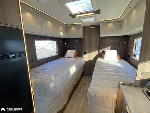 Kabe Travel Master Royal X 810 LT *ELMIA KAMPANJ* 16 of 30