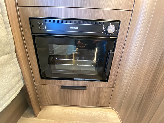 Kabe Travel Master Royal X 810 LT *NYHET 2026* 13 of 30