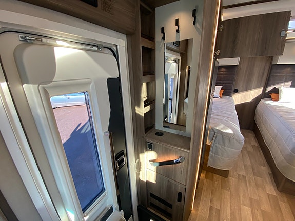 Kabe Travel Master Royal X 810 LT *NYHET 2026* 20 of 30