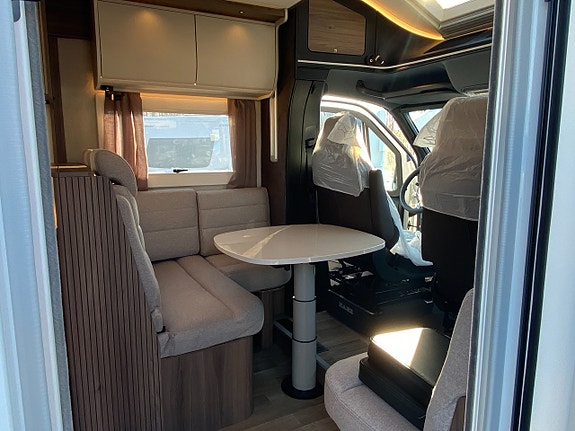 Kabe Travel Master Royal X 810 LT *NYHET 2026* 7 of 30