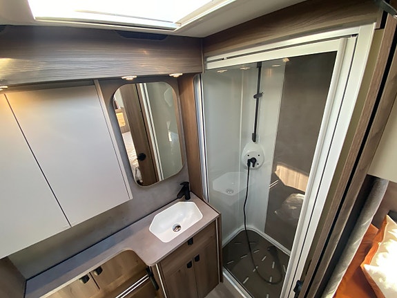 Kabe Travel Master Royal X 810 LT *NYHET 2026* 21 of 30