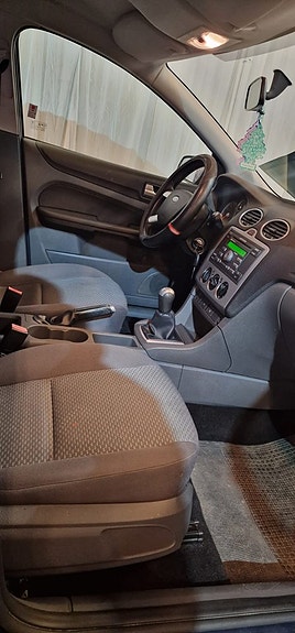 Ford Focus 6 of 7