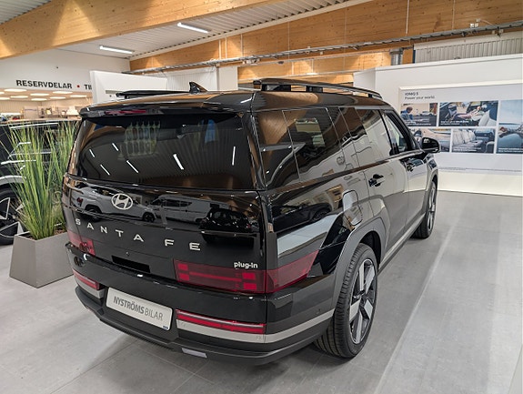 Hyundai Santa Fe 4 of 10