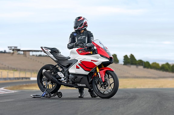 Yamaha R3 *OMGÅENDE LEVERANS* 3 of 5