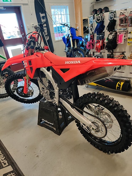 Honda CRF450R 4 of 7
