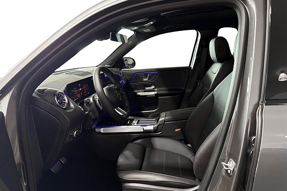 Mercedes-Benz GLB220 d 8 of 10