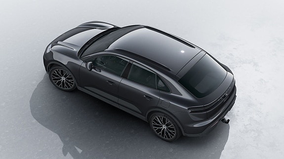 Porsche Macan 4 4 of 5