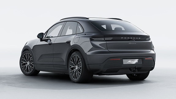 Porsche Macan 4 2 of 5