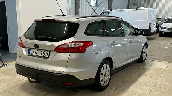 Ford Focus 7 of 21