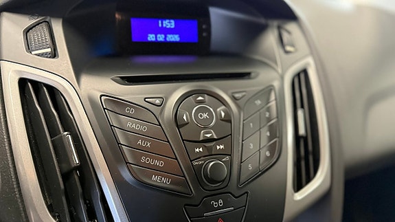 Ford Focus 12 of 21