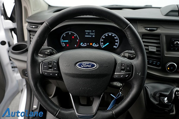 Ford Transit Custom 17 of 25