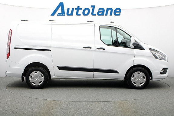 Ford Transit Custom 9 of 25
