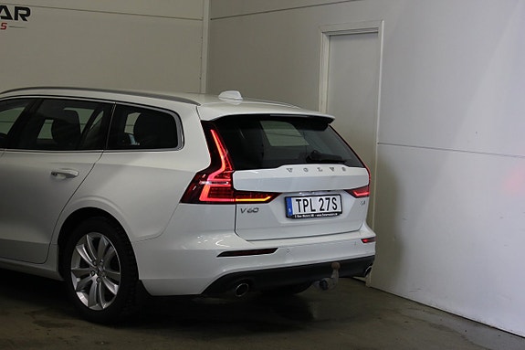 Volvo V60 9 of 27