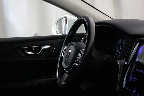 Volvo V60 26 of 27