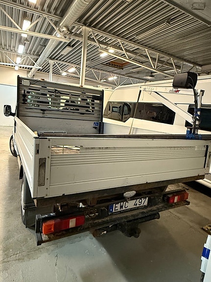 Ford Transit 4 of 5