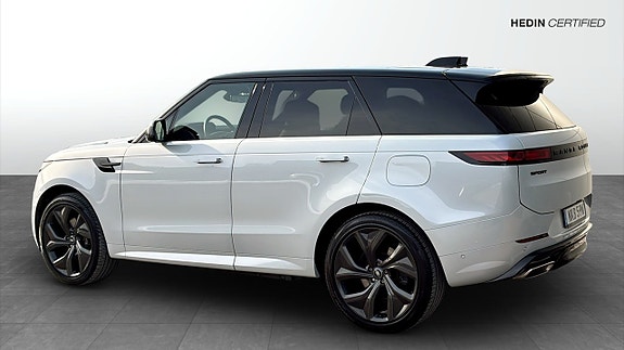 Land Rover Range Rover Sport 2 of 5