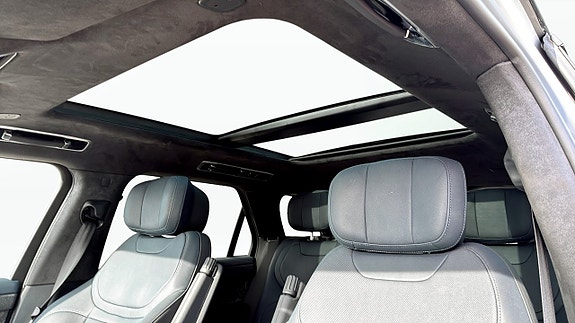Land Rover Range Rover Sport 13 of 13