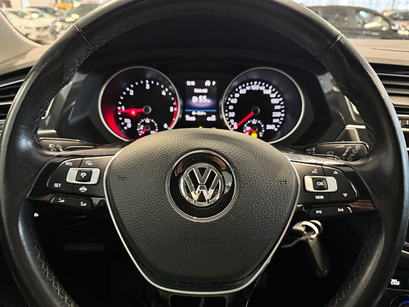 Volkswagen Tiguan 20 of 28
