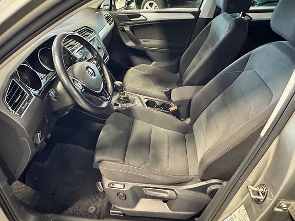 Volkswagen Tiguan 8 of 28