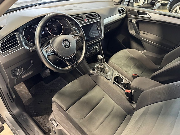 Volkswagen Tiguan 7 of 28