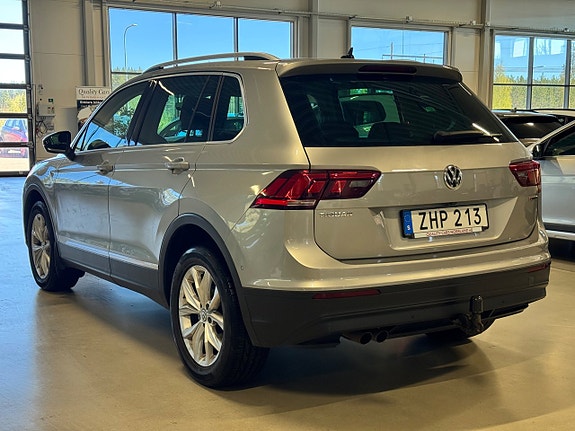 Volkswagen Tiguan 6 of 28
