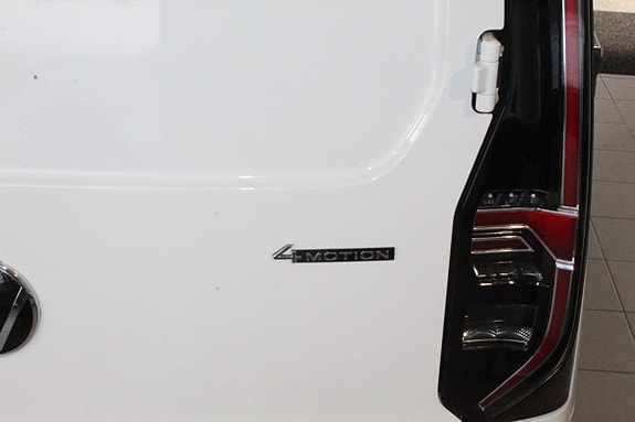 Volkswagen Caddy 6 of 17