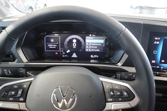 Volkswagen Caddy 18 of 18