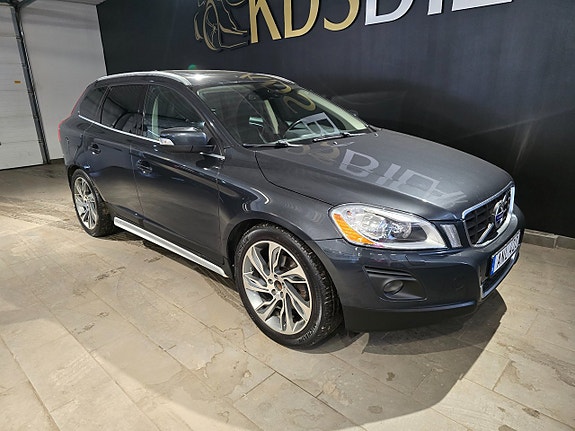 Volvo XC60 6 of 12