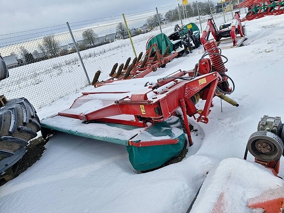 Taarup Kverneland 3028