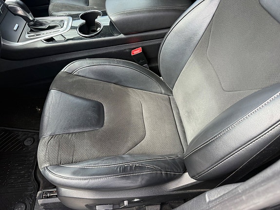 Ford S-MAX 15 of 23