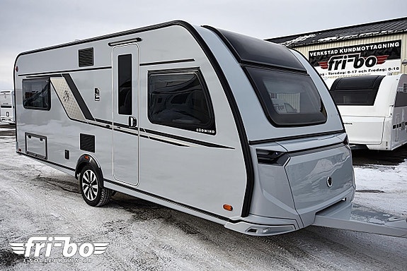 Knaus 580 UF Südwind Black Selection, Dubbelbädd