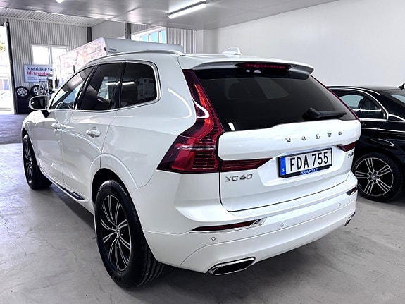 Volvo XC60 7 of 24