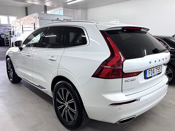 Volvo XC60 8 of 24