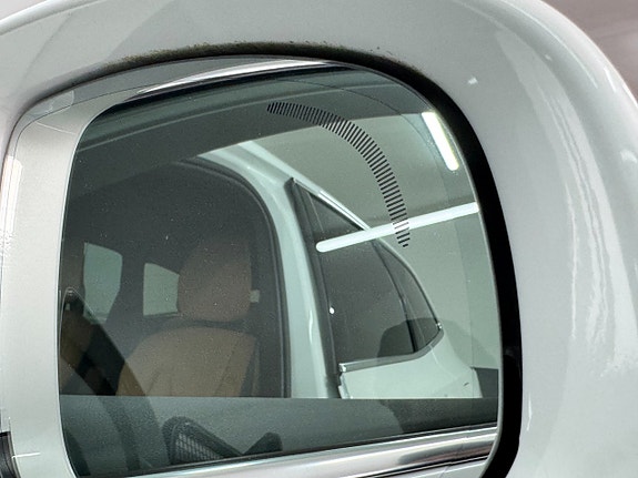 Volvo XC60 20 of 24