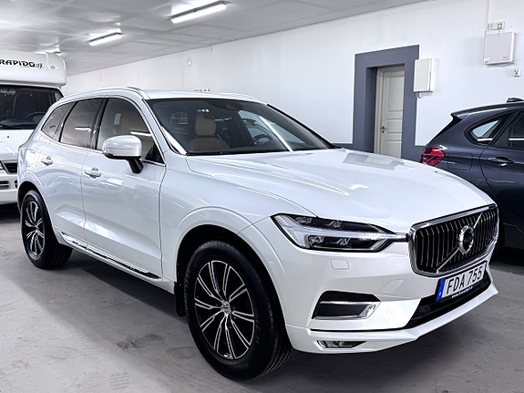 Volvo XC60 2 of 24