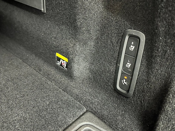 Volvo XC60 18 of 24