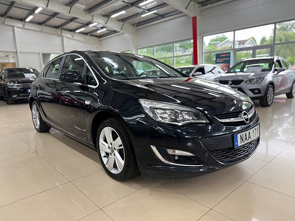 Opel Astra 3 of 5