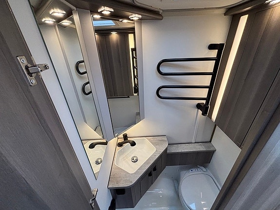 Kabe Estate 470 GLE * Komfortpaket * 14 of 14